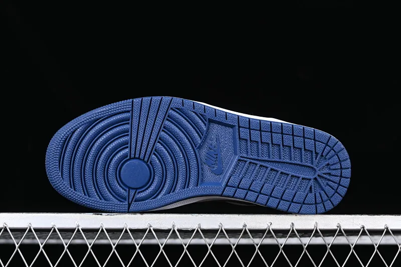 All categories Air Jordan Jordan series basketball shoes Air Jordan 1 Low Z version Air Jordan 1 Low "Georgetown" AJ1 Joe 1 Georgetown low-top cultural and casual sneakers DC0774-402